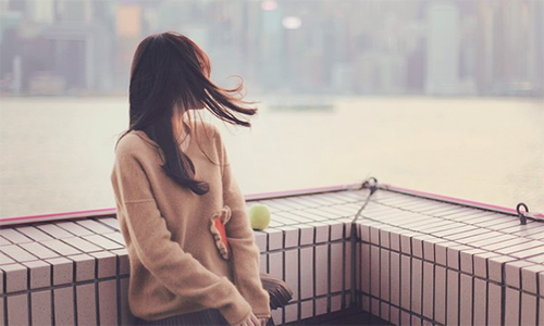 Ba ma bat em bo con cam cuoi den luc dong y thi