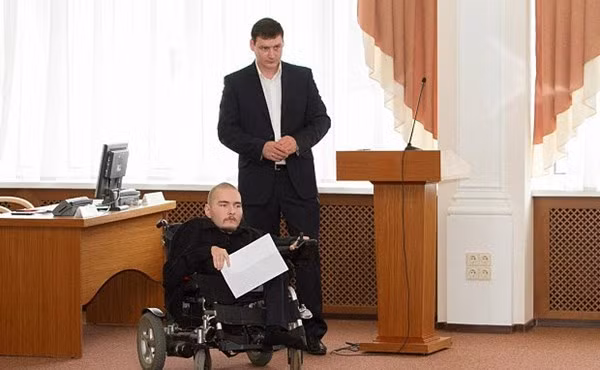 Lạnh gáy ca ghép đầu người vào thân thể người khác - Hình 2 Lanh gay ca ghep dau nguoi vao than the nguoi khac-Hinh-2