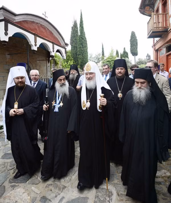 Nơi này chỉ có nam giới sinh sống.