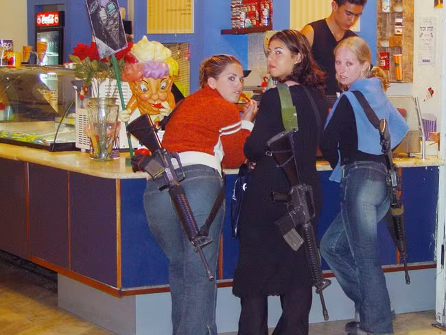 Vào đây chụp cho rõ nè anh trai.