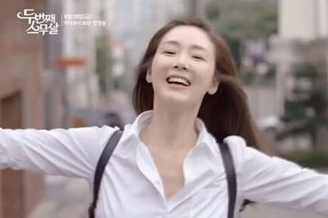 Diem my nhan Han U40 van dong nu sinh trung hoc-Hinh-2