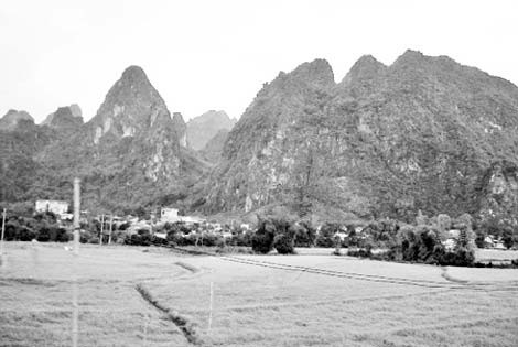 Quốc lộ 1B, nơi các băng cướp do Chung "chón" cầm đầu hoành hành suốt một thời gian dài.