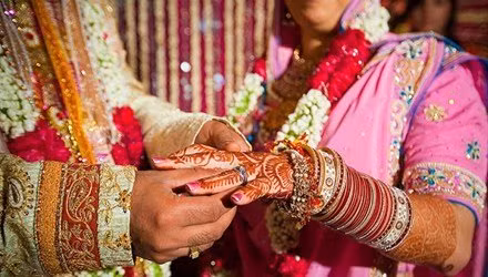 Nha gai huy hon vi chu re... khong biet dem