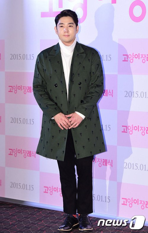 Kangin cũng tăng cân sau thời gian nghỉ ngơi kể từ khi xuất ngũ. Mới đây, thành viên này lại vướng vào scandal lái xe khi say rượu gây tai nạn vào ngày 24.5. Tuy không gây thiệt mạng song đây là lần thứ hai Kangin lái xe sau khi uống rượu say tới mức mất kiểm soát. Vụ việc làm ảnh hưởng nghiêm trọng tới hình ảnh của anh trong mắt fan và làm liên lụy tới các thành viên còn lại của Super Junior.