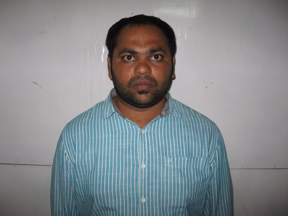 De ban gai khong bat di choi, chang trai nghi ra cach dien ro nay