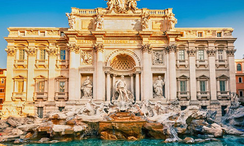 Đài phun nước Trevi là điểm tham quan nổi tiếng ở Rome. Ảnh: This Is Insider.