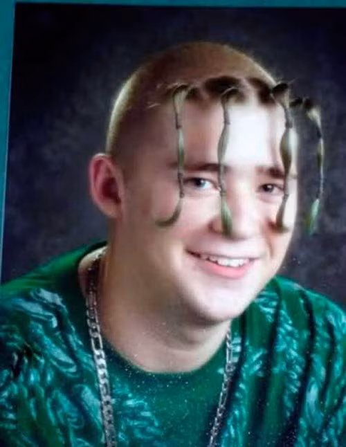 Kiểu tóc này khó đối thủ xấu hơn.