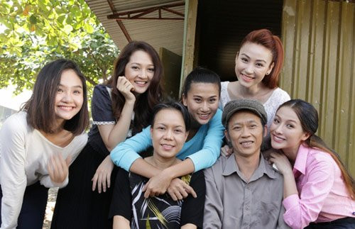 Viet Huong ap luc vi dong vo chong voi Hoai Linh-Hinh-2