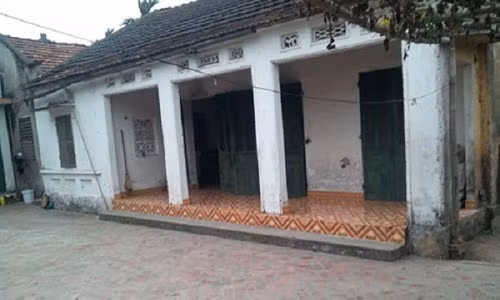 Bi kich nguoi phu nu cuong ghen, thieu song chong