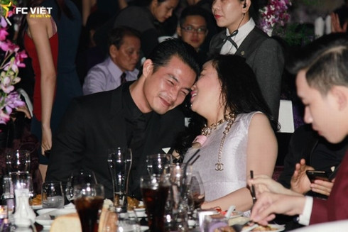 Mặc dù cả Quách Ngọc Ngoan và Phượng chanel chưa một lần lên tiếng phản bác hay khẳng định thông tin công khai hẹn hò và sắp làm đám cưới, tuy nhiên ai cũng hiểu những tình cảm mà cặp đôi dành cho nhau đang nói lên tất cả.