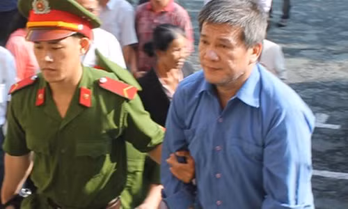 “Siêu lừa” Dương Thanh Cường 2 lần qua mặt Trầm Bê và ngân hàng Phương Nam vay hàng trăm tỷ đồng và hàng chục ngàn lượng vàng.