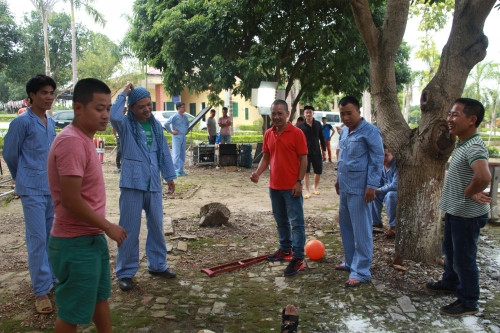Trung Hieu ke chuyen do khoc do cuoi hau truong hai Tet-Hinh-2
