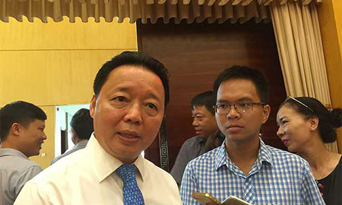 Bộ trưởng Bộ Tài nguyên Môi trường Trần Hồng Hà.