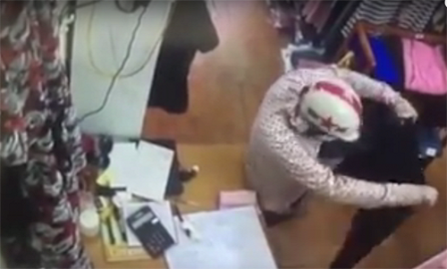 Truy tim nu quai chuyen trom cap tai cac shop o Nghe An