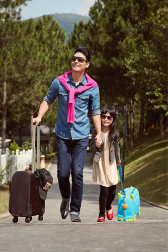 Phan Anh và con gái lớn tên Bo khi tham gia chương trình "Bố ơi, mình đi đâu thế?".