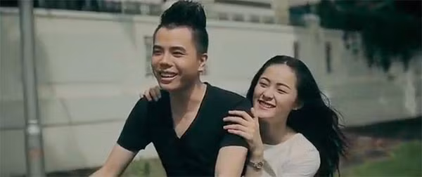 Sau khi sản phẩm trình làng, cả Trịnh Thăng Bình và Hạ Vi đều không chia sẻ quá nhiều về cơ duyên hợp tác của cả hai và chỉ tập trung giới thiệu nội dung sản phẩm.