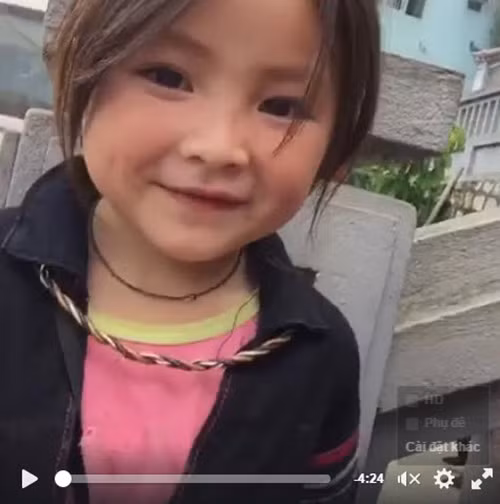 Thuong cam nhung be gai ban rong mang guong mat thien than