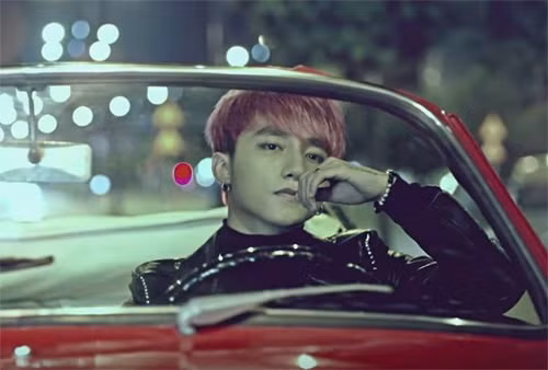 Su that choang sau canh lai xe “cuc chat” cua Son Tung