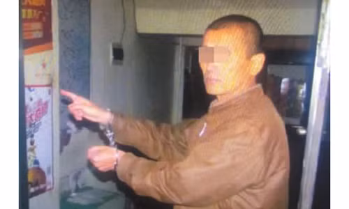 Mat mang vi phe binh nguoi trung xo so an mung qua am i