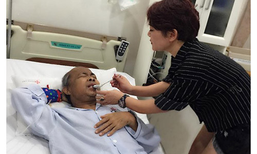 NSUT Han Van Tinh khoc hoi khong biet con duoc bao lau