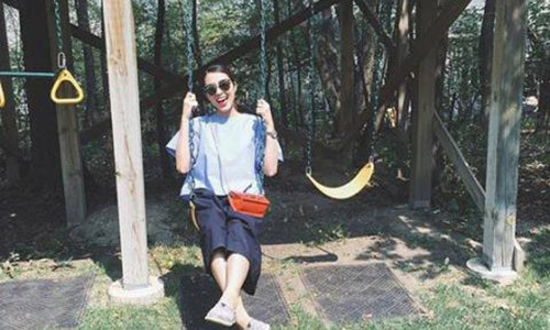 Những hình ảnh cho thấy cuộc sống bình yên của Hà Tăng.