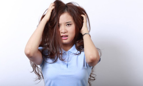 Cach chua ngua da dau don gian tai nha