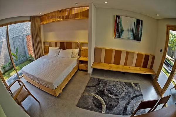 Bên trong phòng được trang trí khá đơn giản. (Ảnh: FB Minh House)