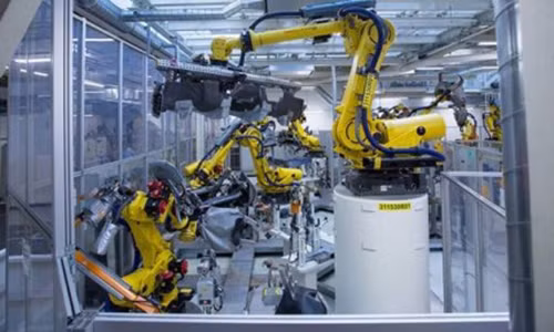 Se ra sao khi robot hoa nen san xuat?