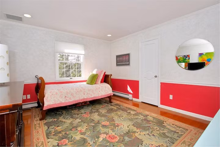 Căn nhà sẽ được áp dụng các biện pháp bảo vệ an ninh chặt chẽ hơn nếu gia đình Clinton có ý định đến đây nghỉ ngơi.