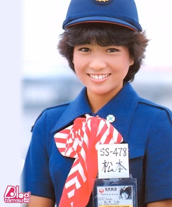 Lúc còn thiếu nữ, Hori Chiemi sở hữu vẻ đẹp trong văn vắt, mỏng manh, dịu dàng động lòng người.