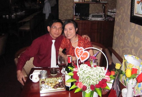 Dai gia Viet va nhung chuyen tinh “tat be Dong cung can“-Hinh-2