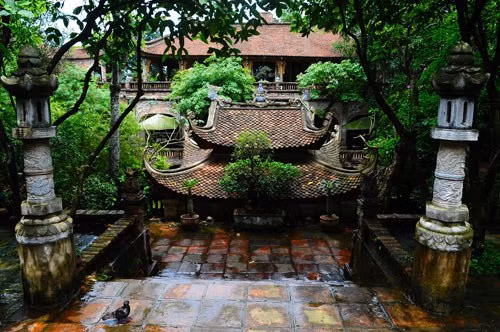 Hình ảnh làng quê Bắc Bộ in đậm trong từng góc công trình.