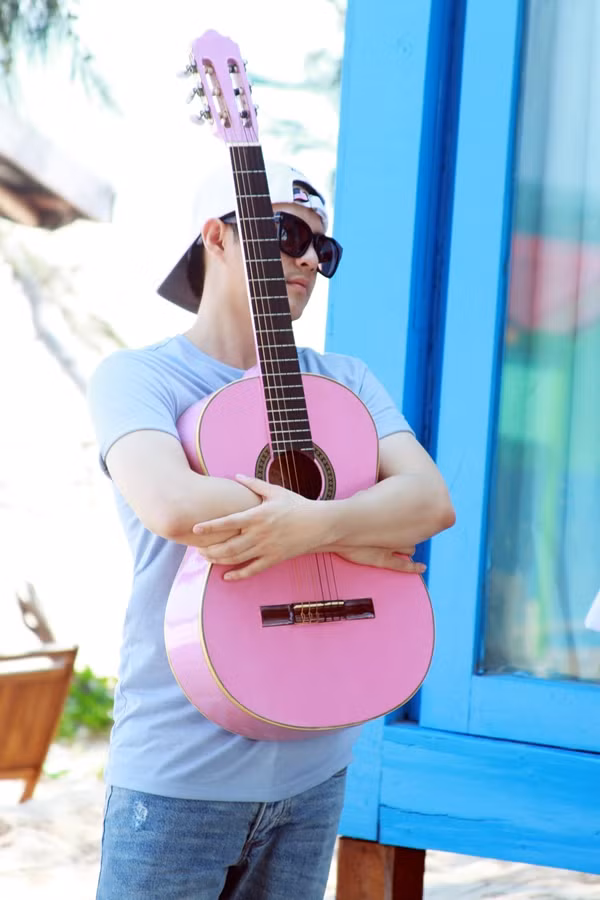 Ong Cao Thang tiet lo hanh trinh cua cam Dong Nhi