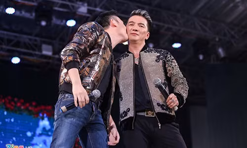 Dam Vinh Hung tiet lo “soc” ve nguoi yeu o nuoc ngoai?