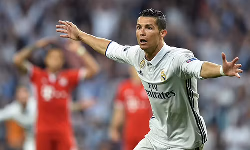 Ronaldo lam cha lan hai truoc tran cau chung ket Champions League?