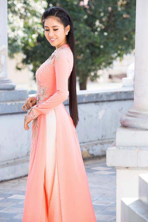 Lê Phương "Người nào khiến Bạn quên đi quá khứ, thì người đó chính là tương lai của Bạn!".