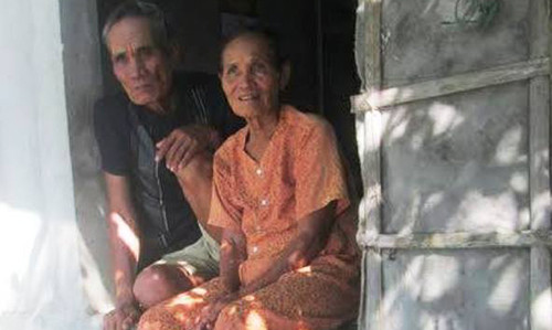 Suốt 30 năm qua vợ chồng ông Đáp gắn bó với rừng Rú Chá.