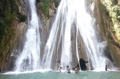 6. Thác Kempty (bang Uttarakhand).