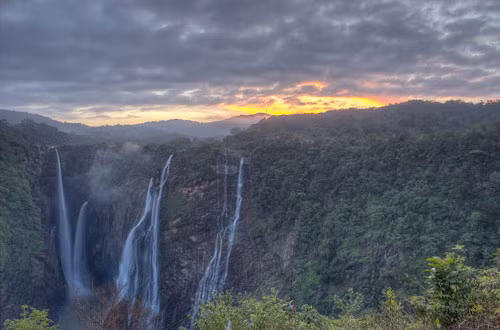3. Thác Jog (bang Karnataka).