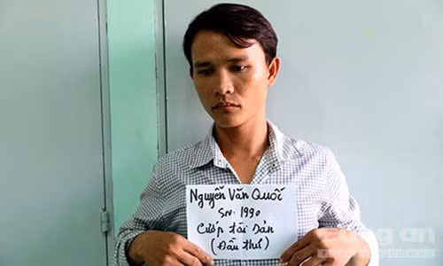 Dang tam su, cap tinh nhan hoang hon khi bi cuop ke dao