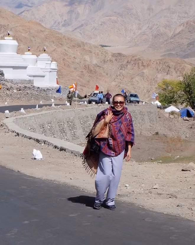 Mỗi ngày chị Chanh đều được học làm lễ, đọc kinh, niệm Phật.