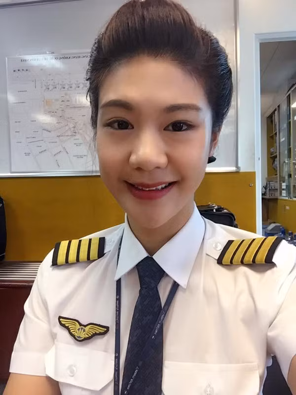 Ban gai cu co truong phan phao Truong The Vinh-Hinh-3