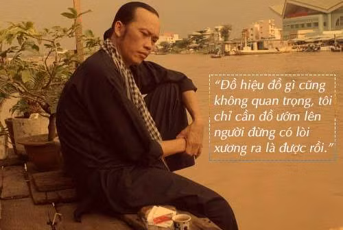 Hoài Linh Cũng có lần Hoài Linh tâm sự: "Tôi giờ khổ như quỷ. Quyền lực cái gì không thấy chứ đi làm mướn muốn chết luôn. Sau lưng mình người ta xỉa xói, chửi bới thì làm sao mình biết hết được". Với danh hài, anh tự nhận: "Tôi biết mình xuất hiện nhiều (trên truyền hình), nhưng vì tôi cần tiền". Số tiền anh miệt mài làm việc để tích góp nhằm xây dựng nhà thờ tổ nghề.