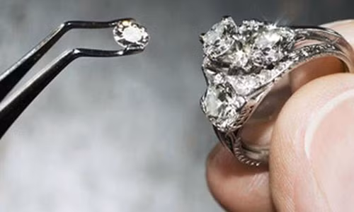 Phát hiện nơi chứa kim cương hiếm nhất trên hành tinh Phat hien noi chua kim cuong hiem nhat tren hanh tinh