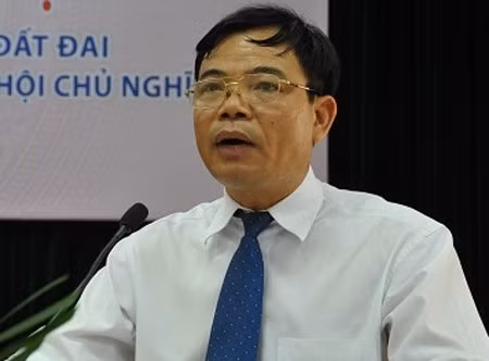 Ông Nguyễn Xuân Cường (Ủy viên Trung ương Đảng, Thứ trưởng Bộ Nông nghiệp và Phát triển nông thôn) được đề nghị phê chuẩn vào vị trí Bộ trưởng Nông nghiệp và phát triển nông thôn nhiệm kỳ 2016-2021. Ảnh: Báo Giao thông.