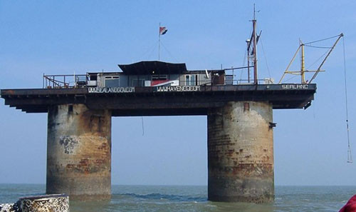 8. Cơ sở dữ liệu bí mật.