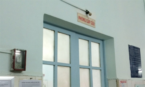 2 be sinh doi bi me cho uong thuoc diet co gio ra sao?