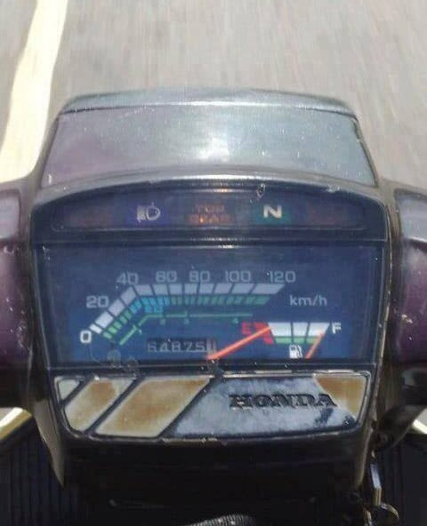 Ngày còn sống, mình cũng hay chạy xe kịch kim vậy lắm!