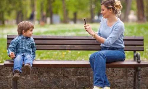 Tu 1/7, dang anh tre em tren 7 tuoi len mang phai xin phep