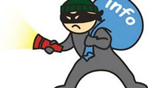 Bat hai con bo de den bu bi xuc pham danh du